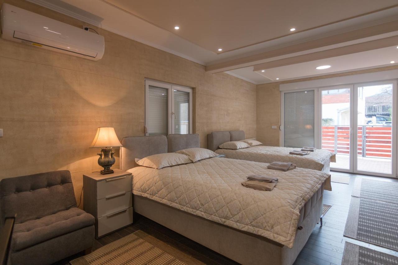 Apartment Lili 巴伊纳巴什塔 外观 照片
